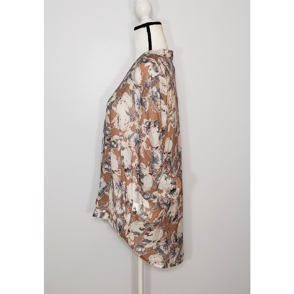 CLAIRE FLORAL FAUX WRAP TOP - Picture 8 of 8